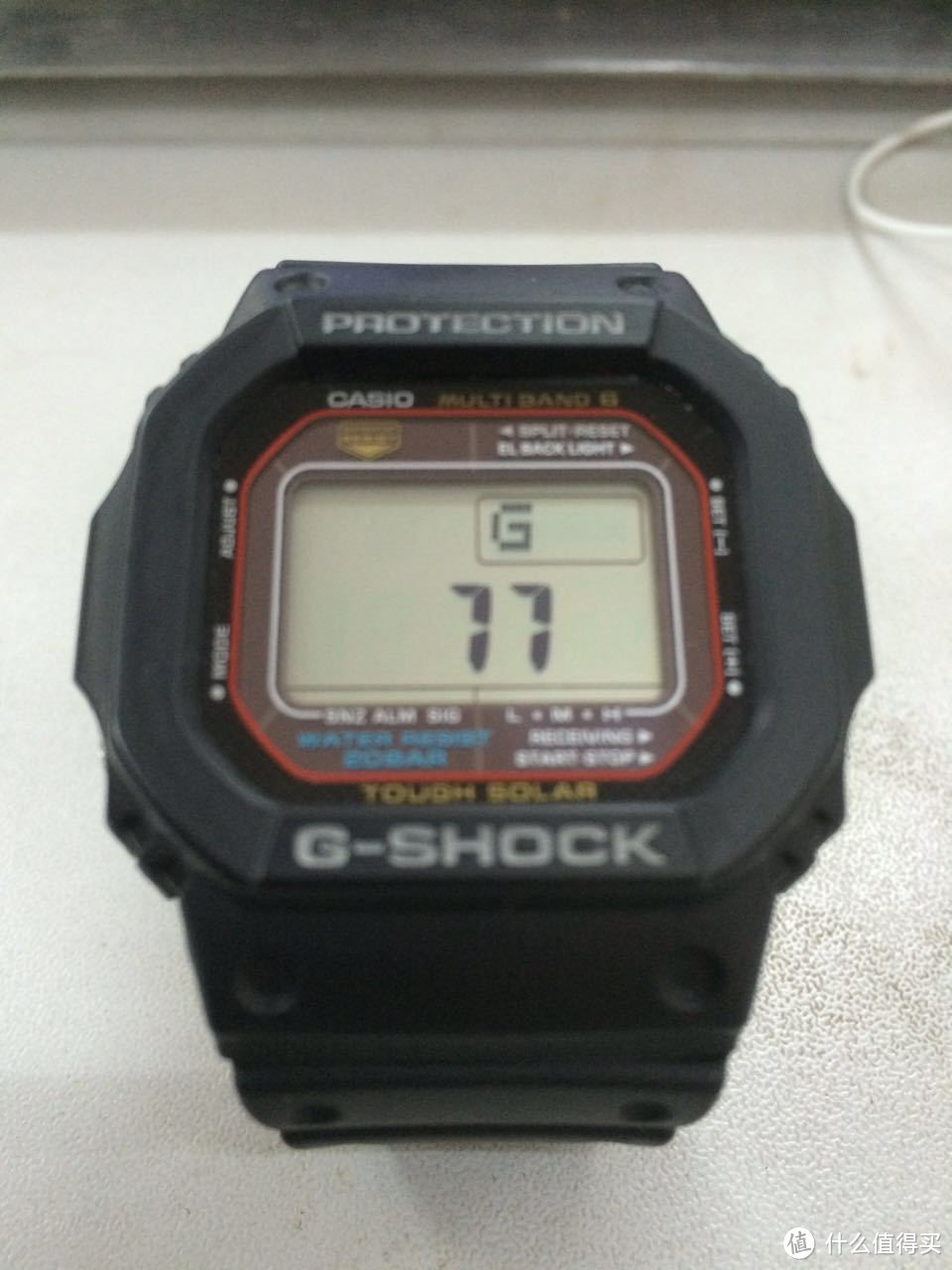 我去年买了个表：CASIO 卡西欧 G-Shock GWM5610-1 男款电波表