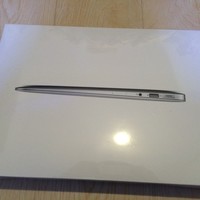 苹果 macbook air 笔记本电脑使用体验(屏幕|主机|厚度|防滑垫|键盘)