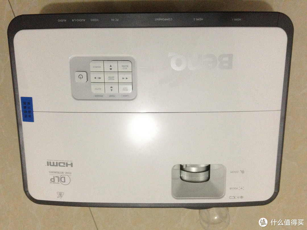 BenQ 明基 W750 投影仪