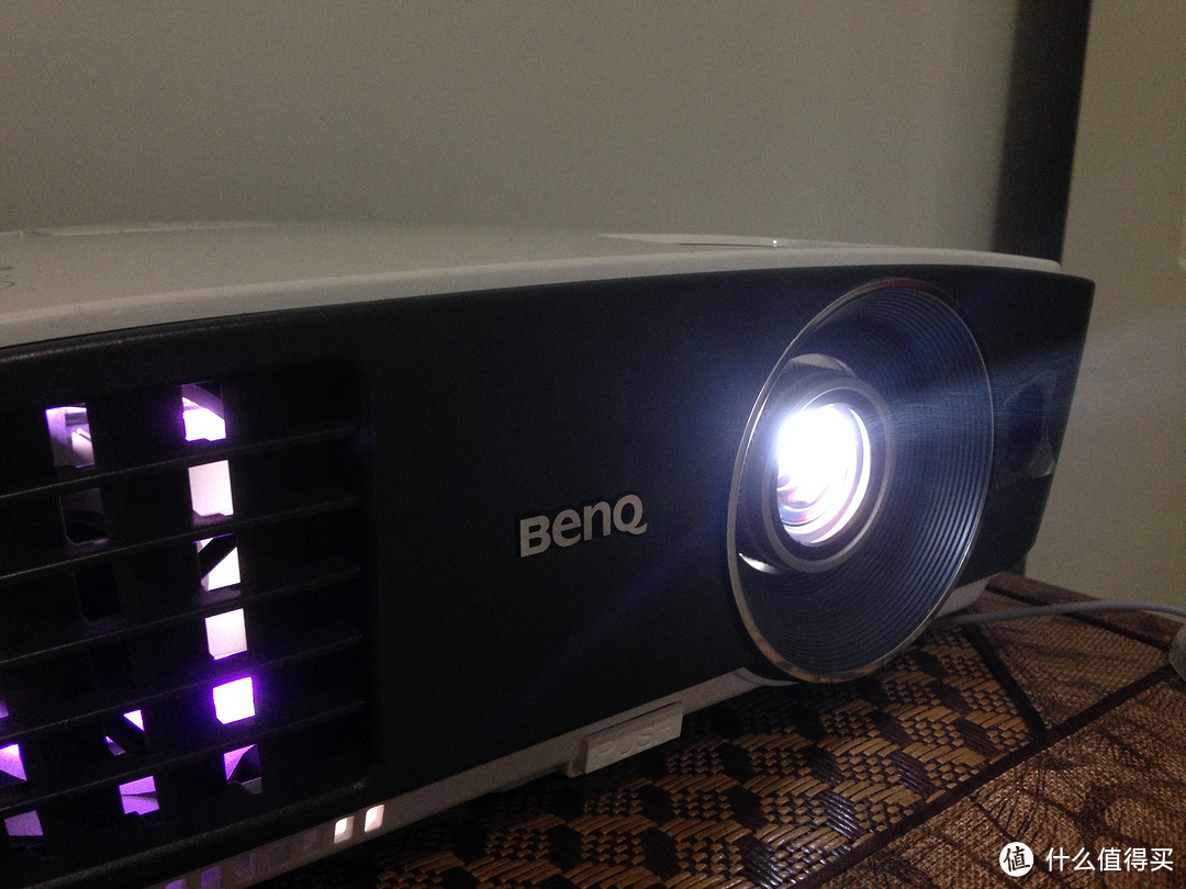 BenQ 明基 W750 投影仪