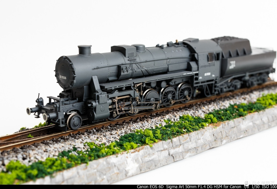 来自 BACHMANN 百万城 战争机车:德意志铁路 R52型蒸汽机车
