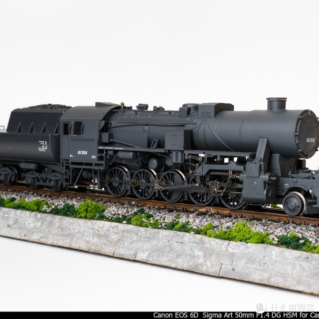 来自 BACHMANN 百万城 战争机车:德意志铁路 R52型蒸汽机车