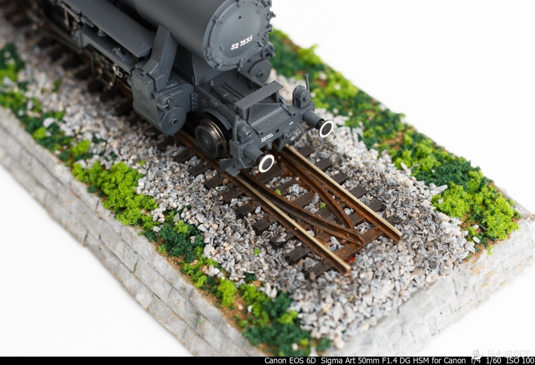 来自 BACHMANN 百万城 战争机车:德意志铁路 R52型蒸汽机车