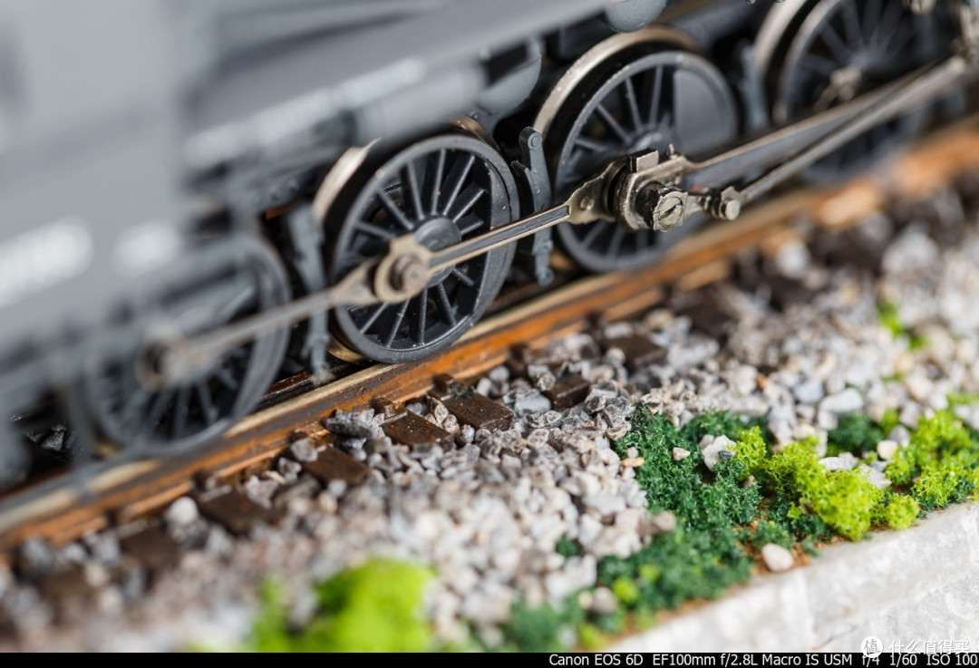 来自 BACHMANN 百万城 战争机车:德意志铁路 R52型蒸汽机车