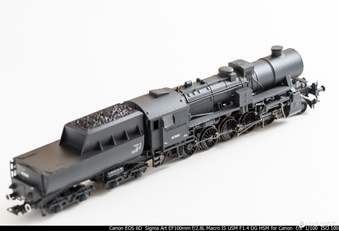 来自 BACHMANN 百万城 战争机车:德意志铁路 R52型蒸汽机车