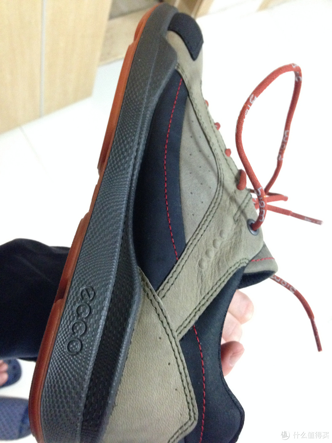 黑五入手：ECCO 爱步 Biom Hybrid 健步鞋 & Clarks 其乐 Bushacre 2 沙漠靴