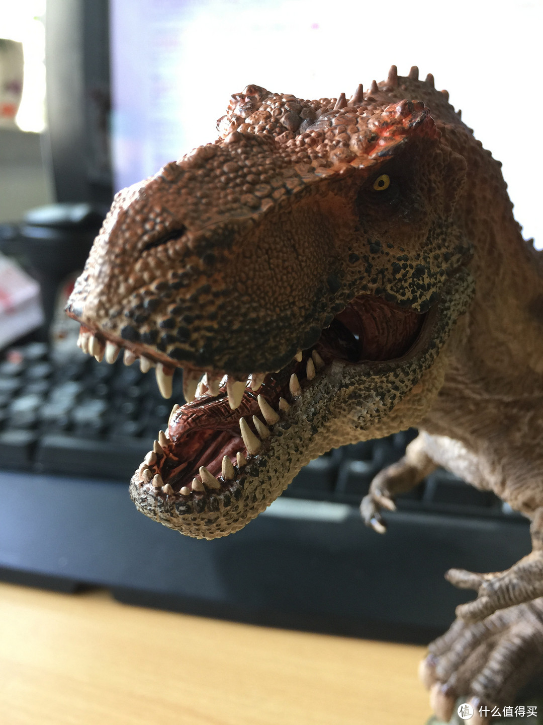 来自侏罗纪：rebor 君主暴龙 模型玩具