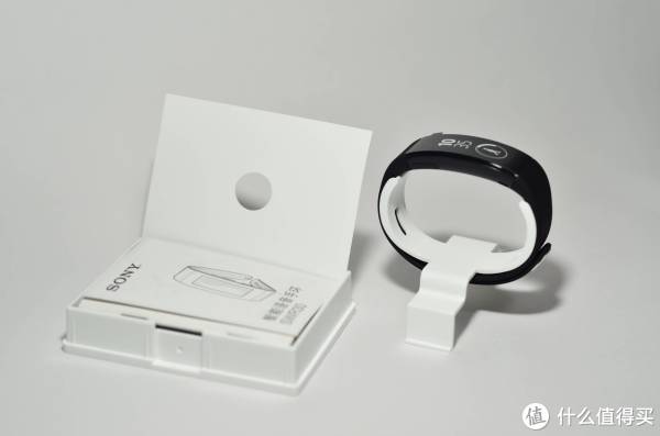 SONY 索尼 SmartBand Talk SWR30 手环及多彩腕带SWR310开箱评测