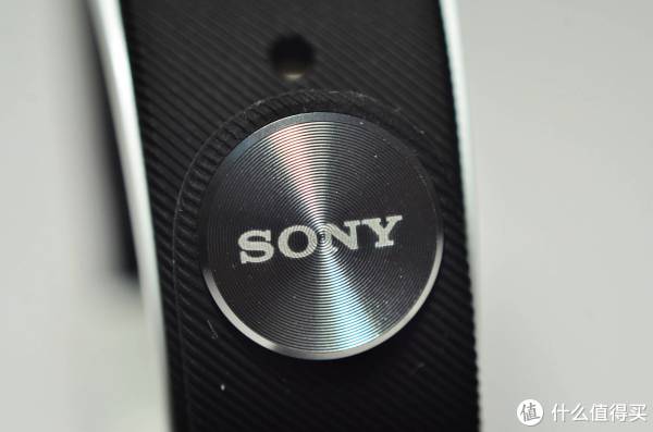 SONY 索尼 SmartBand Talk SWR30 手环及多彩腕带SWR310开箱评测
