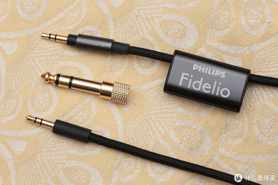 期望越高，失望越大：PHILIPS 飞利浦 FIDELIO X1 & X2 头戴式耳机