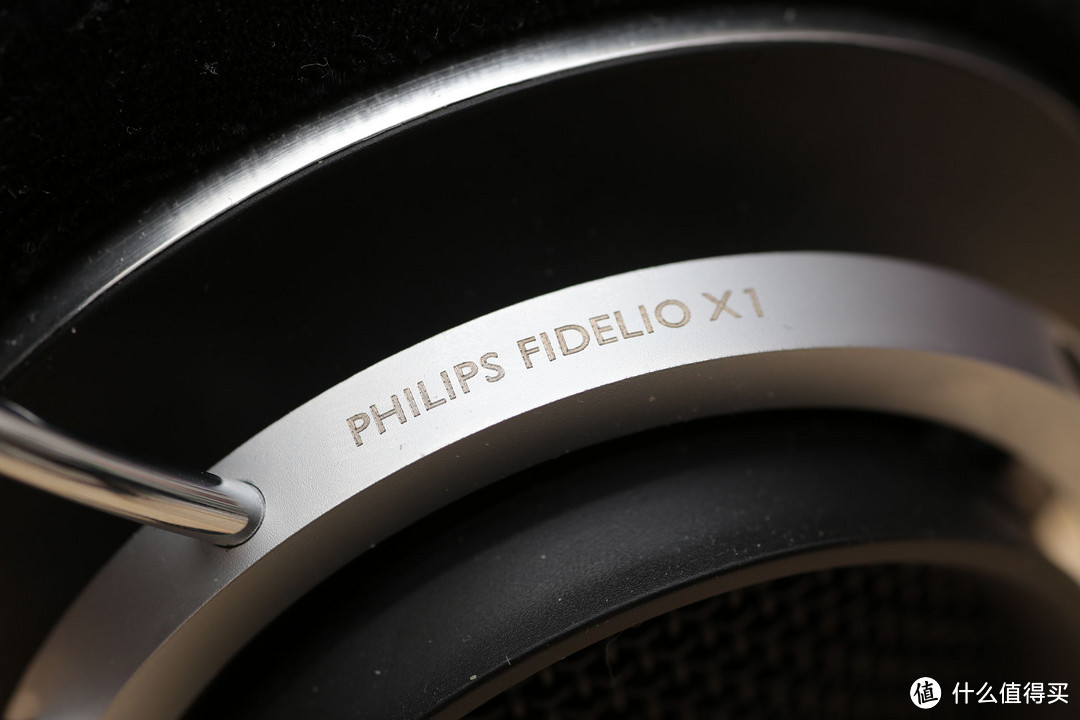 期望越高，失望越大：PHILIPS 飞利浦 FIDELIO X1 & X2 头戴式耳机