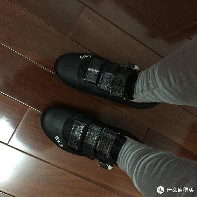 Fizik 飞贼 R1 Uomo 男款 *级 公路骑行锁鞋