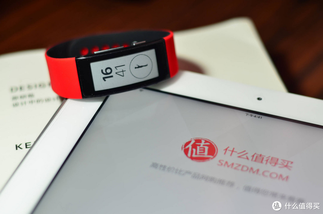 SONY 索尼 SmartBand Talk SWR30 手环及多彩腕带SWR310开箱评测