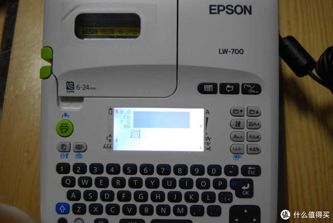 iF2013年产品设计奖的标签打印机：EPSON 爱普生 LW-700