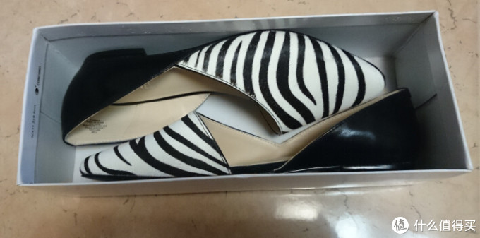来自玖熙官网和6PM:两款 Nine West 女士单鞋