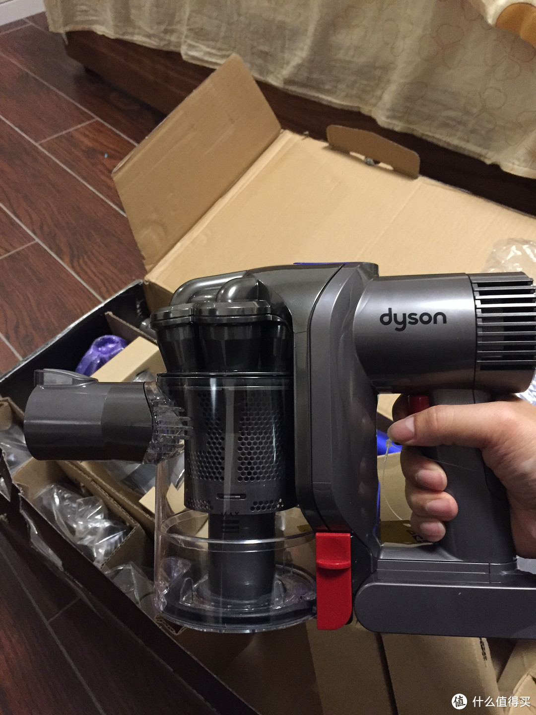 防过敏利器：Dyson 戴森 手持式吸尘器 DC58和DC44 美亚齐入手