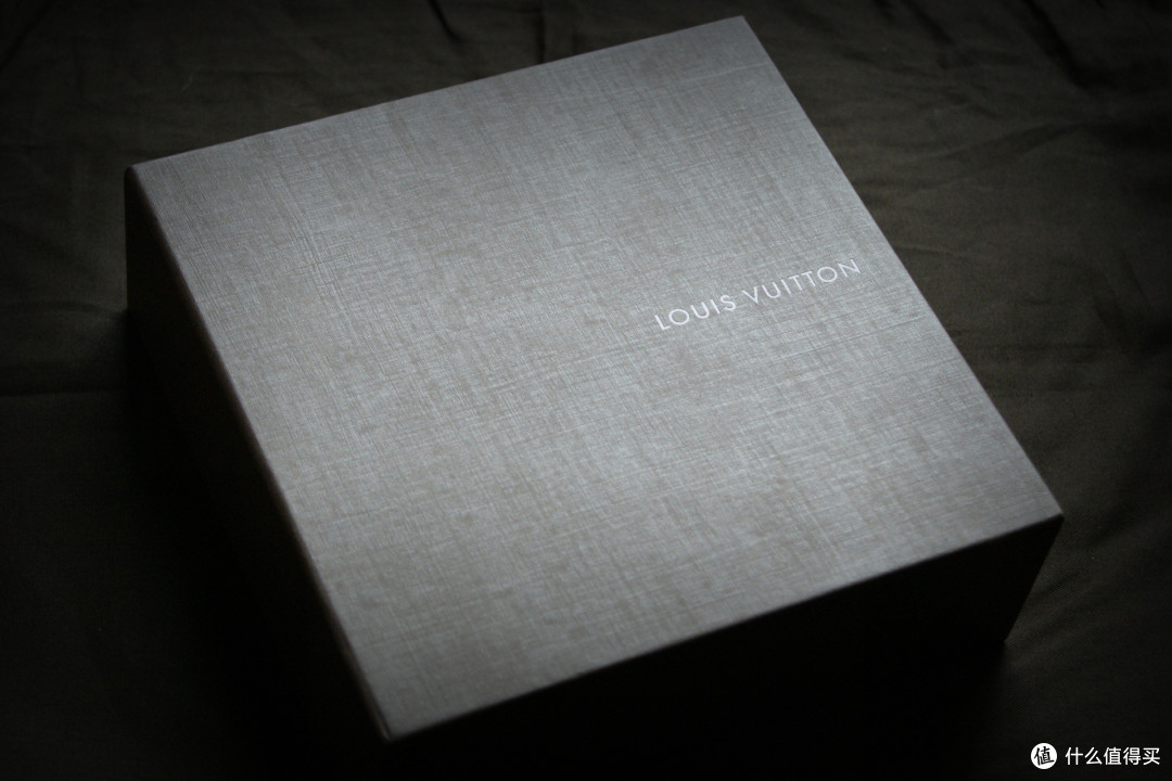 Louis Vuitton 路易·威登 Initiales Damier Graphite 黑灰棋盘格经典男士宽腰带(M9808U)