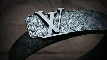 Louis Vuitton 路易·威登 Initiales Damier Graphite 黑灰棋盘格经典男士宽腰带（M9808U）