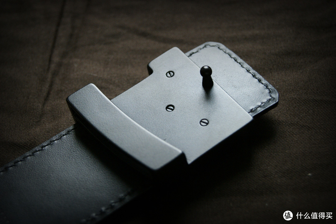 Louis Vuitton 路易·威登 Initiales Damier Graphite 黑灰棋盘格经典男士宽腰带（M9808U）