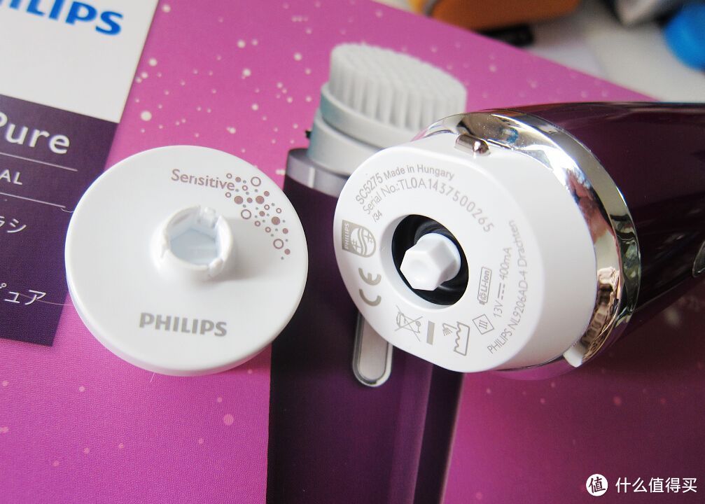 洗脸神器：Philips 飞利浦 VisaPure 净颜焕彩洁肤仪 SC5275/34 紫色