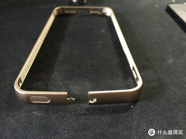 苹果待机那点事——KUKE 酷壳 智能手机壳 充电版（适用于iPhone 5/5s ）