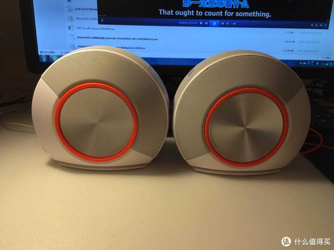 JBL Pebbles 音乐扬声器