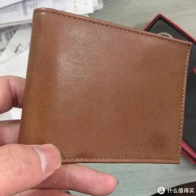 梅西百货海外直邮 Perry Ellis Saffiano Leather Black Wallet 男款真皮钱包 礼盒装