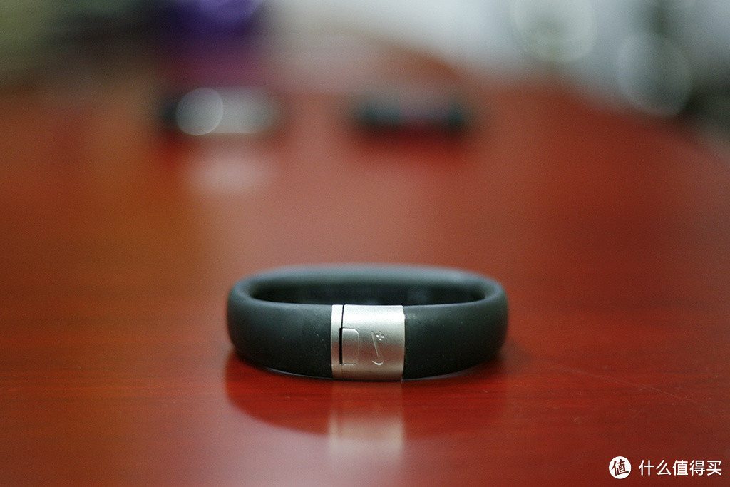 我的 Fuelband 情结：NIKE 耐克 Fuelband 智能运动手环