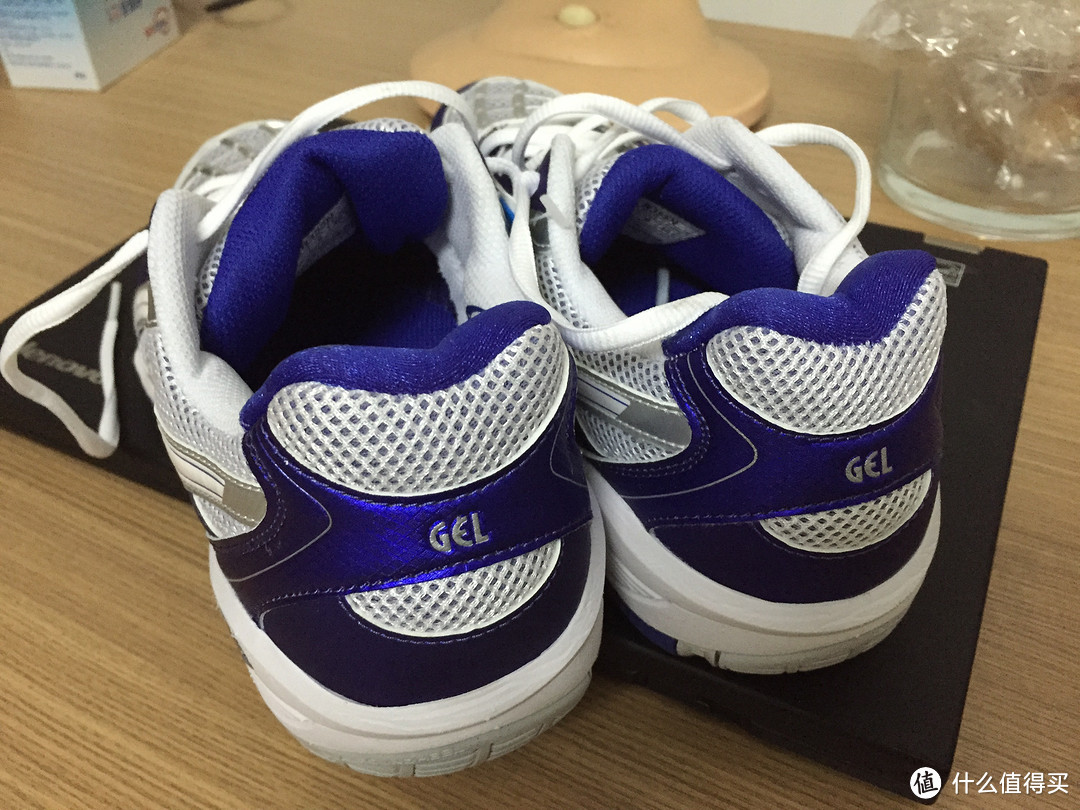 女鞋男穿挺划算：ASICS 亚瑟士 GEL BLADE 4 羽毛球鞋