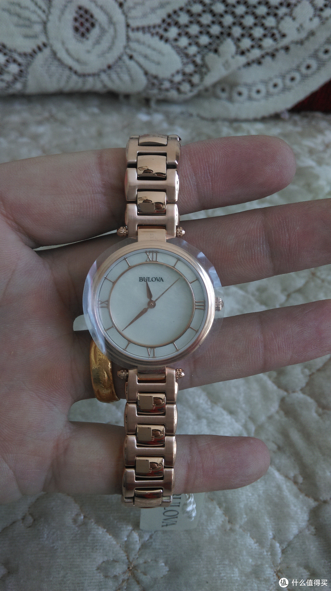 Ashford购入BULOVA 宝路华 Classic 97L124 女士时装腕表