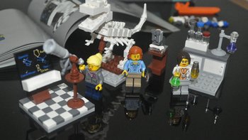 【ebay好物分享会】LEGO IDEAS 21110 Research Institute 研究室 