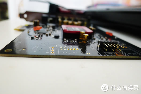 原来硬件也可以这么美：CREATIVE 创新 Sound Blaster ZX SBX SB1506 游戏声卡