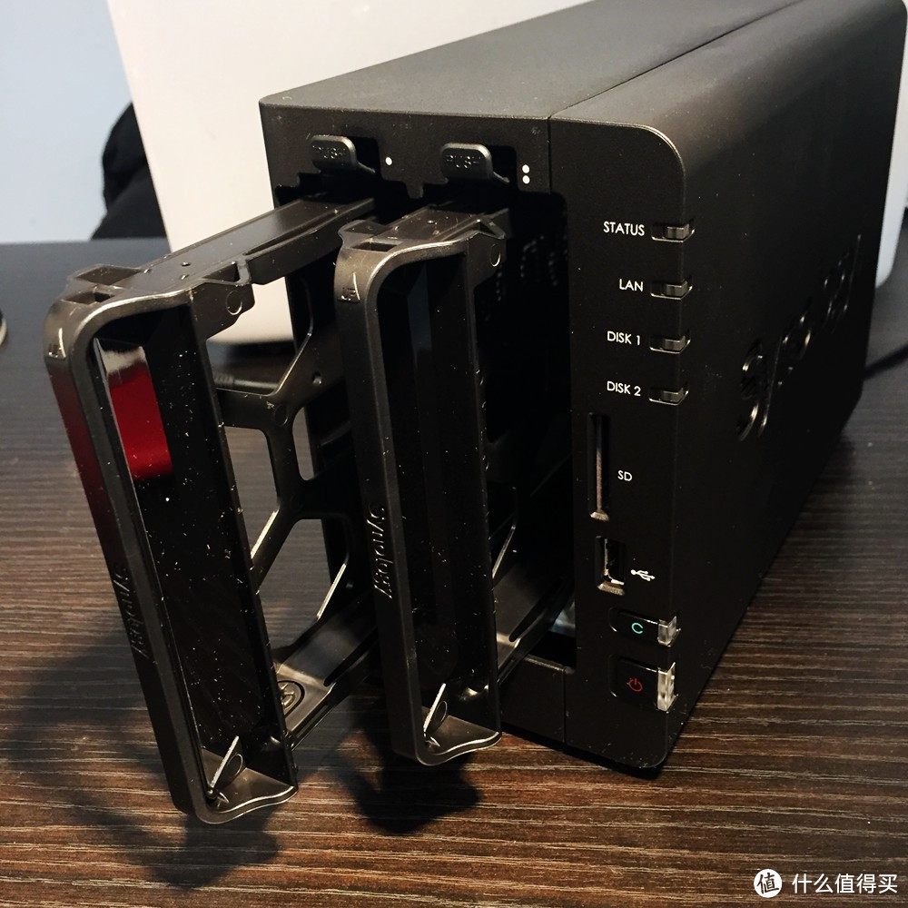 开启NAS之路：Synology 群晖 DS214play 台湾EMS直邮