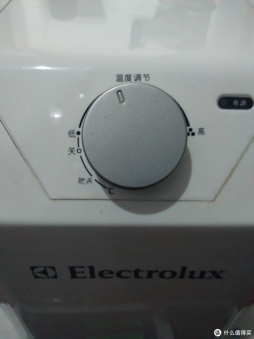 自己动手安装非要挂起来的上排水热水器：Electrolux 伊莱克斯ECB05-NS071