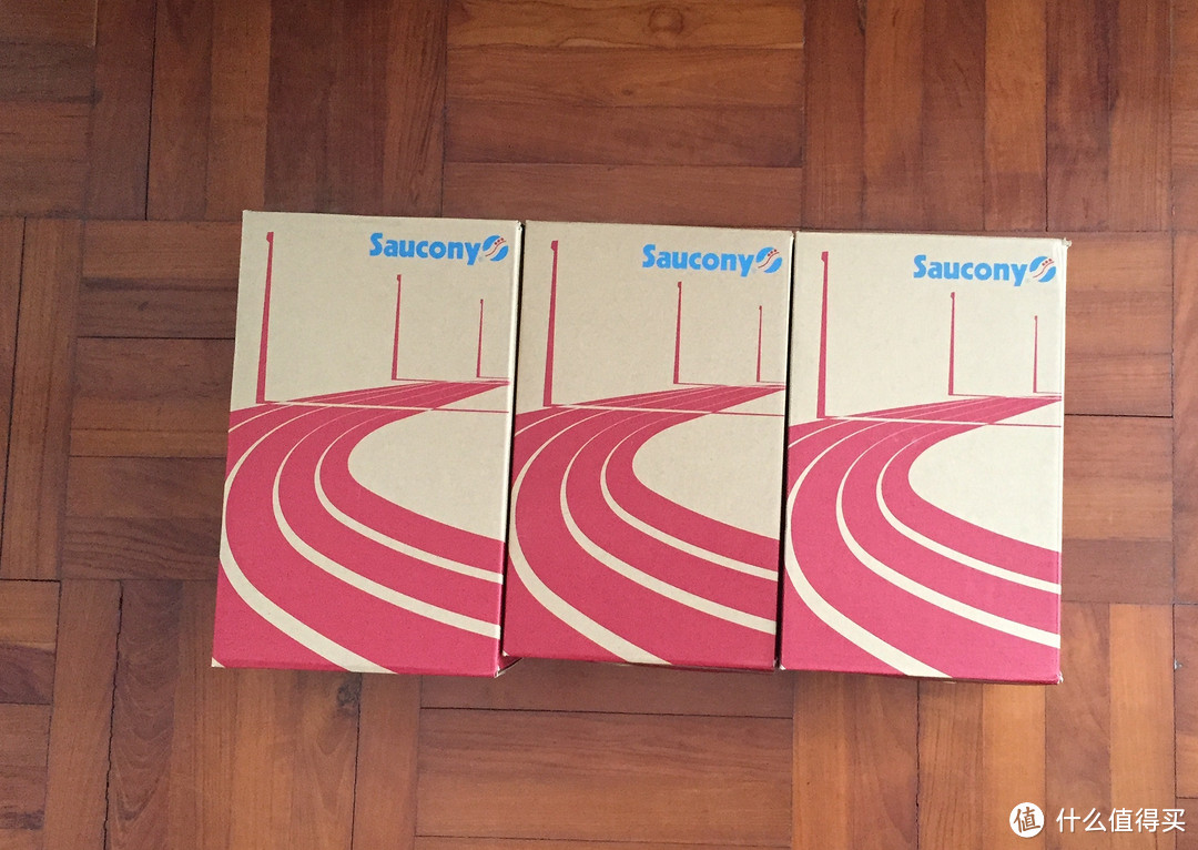 不走寻常路：Saucony 索康尼Grid 9000 运动鞋和original 复古鞋 晒单附舒适度和码数参考