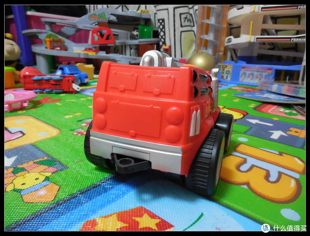 Kid Galaxy 橡胶可捏遥控消防车