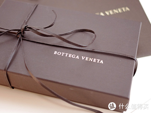 提前的情人节礼物：BOTTEGA VENETA 宝缇嘉 编织小牛皮长款钱包