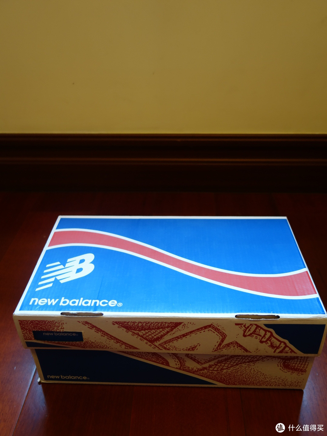 那一抹蓝：New Balance 英产高端996男士复古鞋M996BB