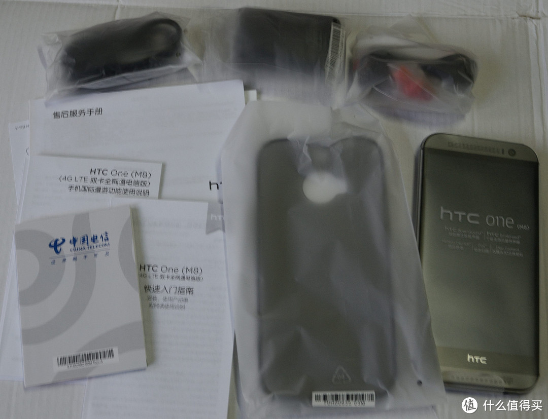 2015年开年入的手机：HTC M8D & 一加 JBL 定制版