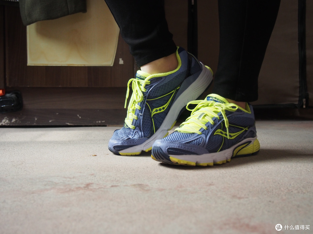 黑五入手saucony 索康尼 Ignition 4 女款入门缓冲跑鞋