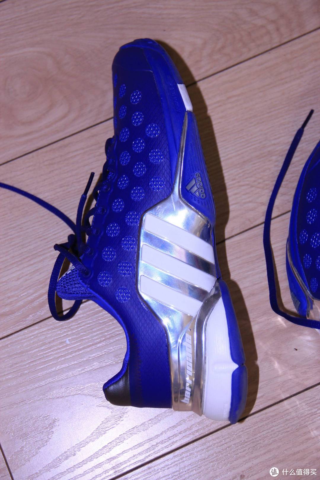 澳网跟风剁一双网球鞋：adidas 阿迪达斯 barricade 2015 竞技表现系列 男款网球鞋