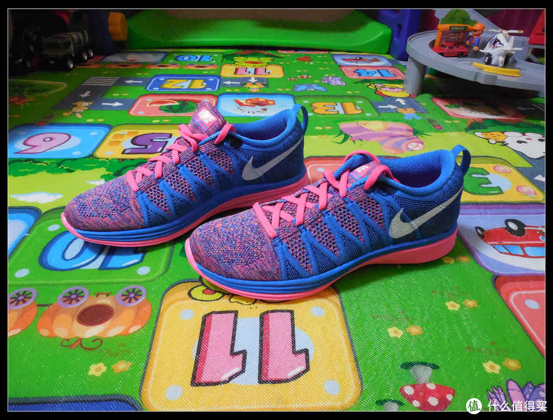 【露娜2】Nike Flyknit Lunar 2 女子跑步鞋