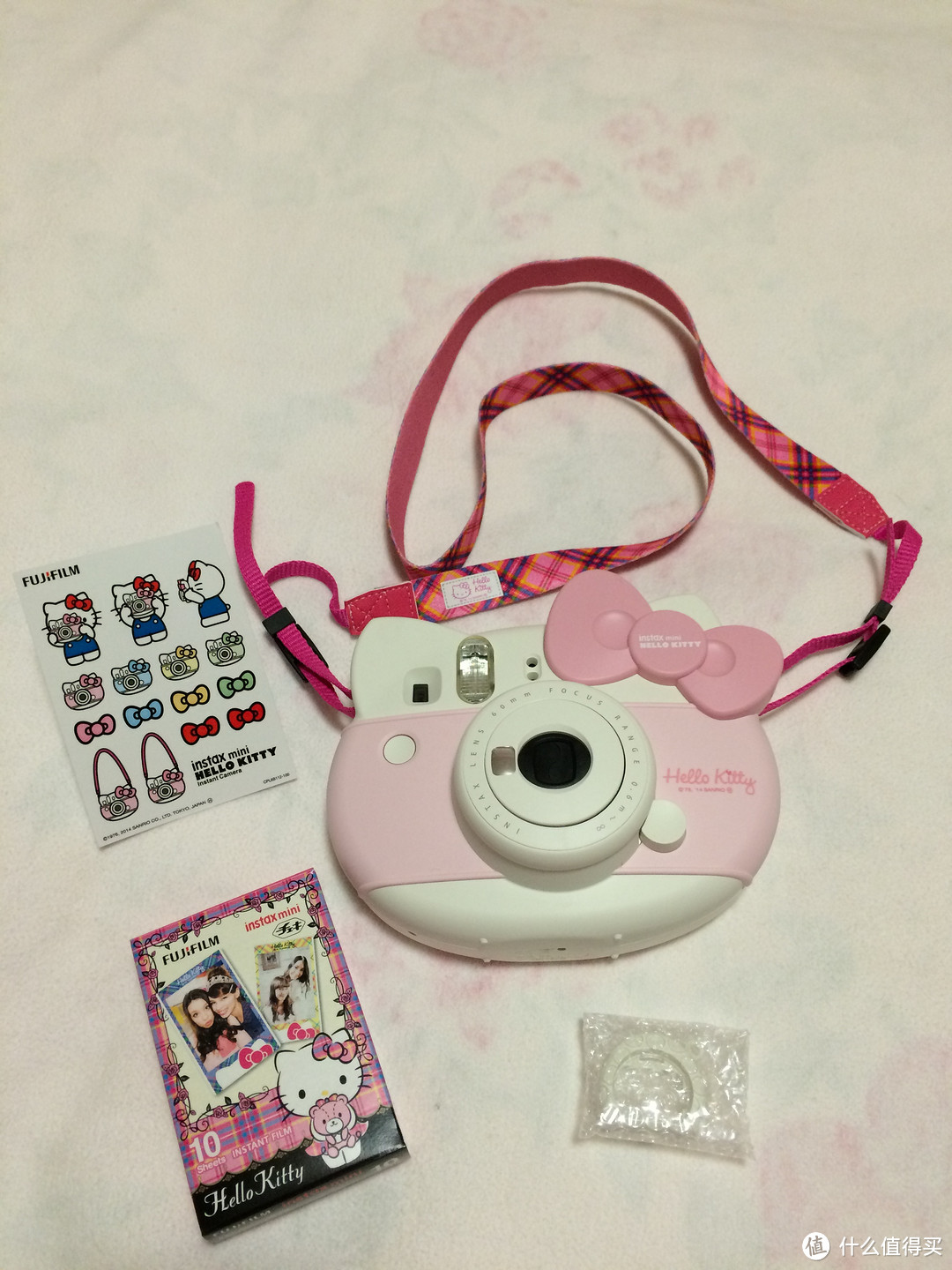 会拍照的小猫：日本官网入手 FUJIFILM 富士 Checky instax 趣奇 mini Hello Kitty 拍立得相机