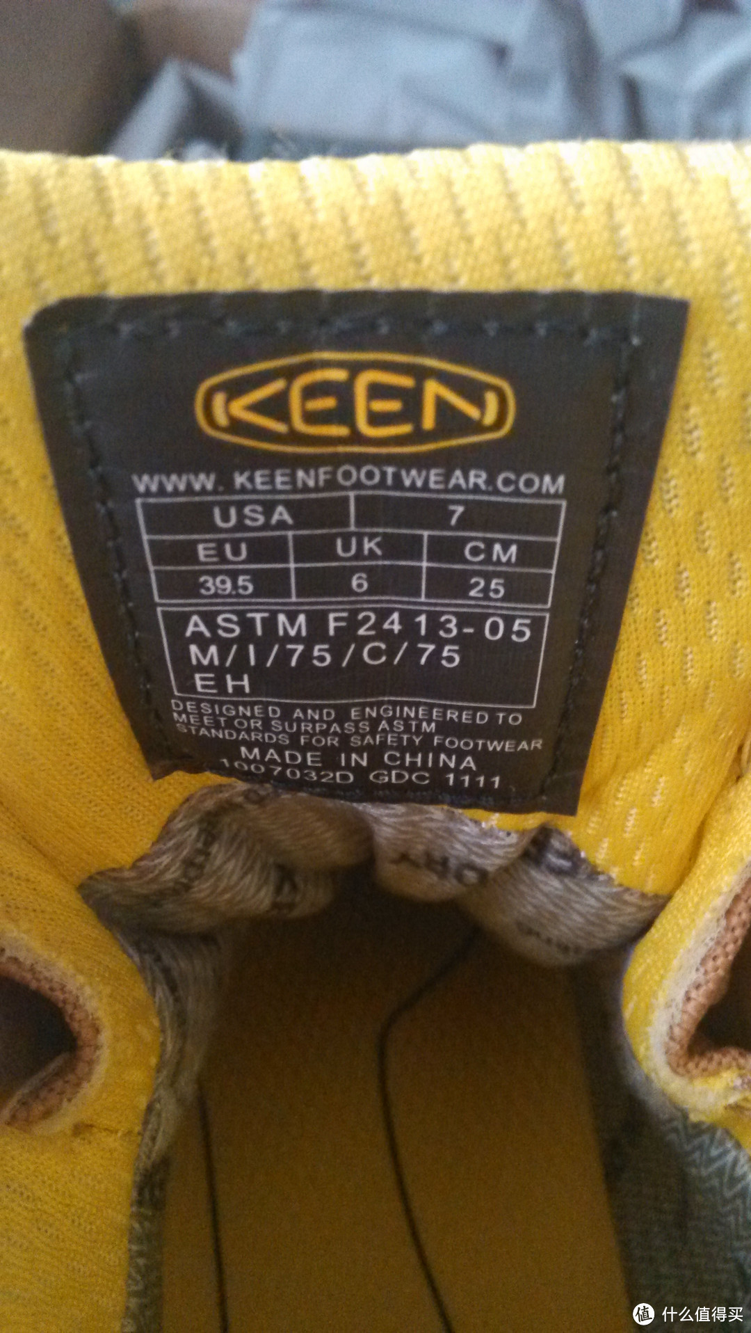 KEEN Utility Men's Tacoma 6" Steel Toe 工装靴