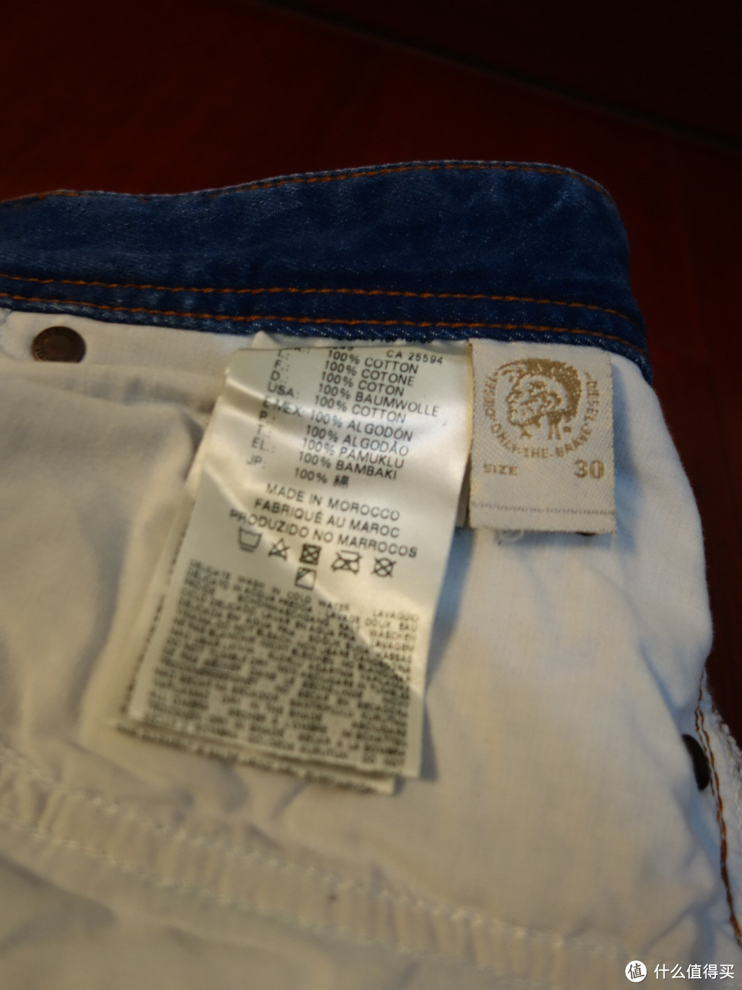第一条柴油裤：DIESEL Larkee Regular Straight-Leg Jean 0830W 牛仔裤