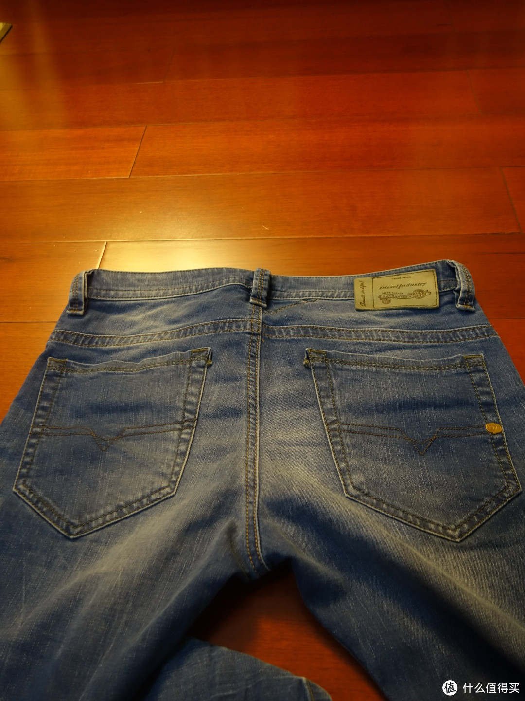 真的不是爆蛋裤：Diesel Thavar Straight Slim Leg Jean 0833V 男士牛仔裤