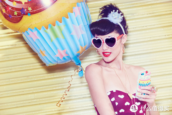 定价五刀起：Katy Perry 携手 Claire's 推出 Eat Ur Heart Out 系列饰品