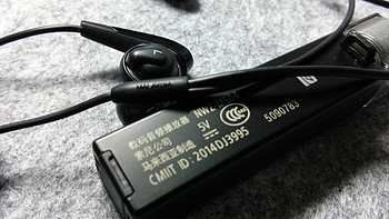 SONY 索尼 NWZ-M504 8G MP3播放器 数字降噪 蓝牙耳机 智能手机的高音质外挂 黑色
