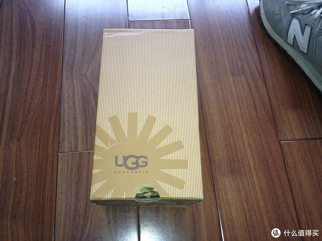 买给女神的第一双鞋子：UGG australia Tylin 女士真皮休闲鞋