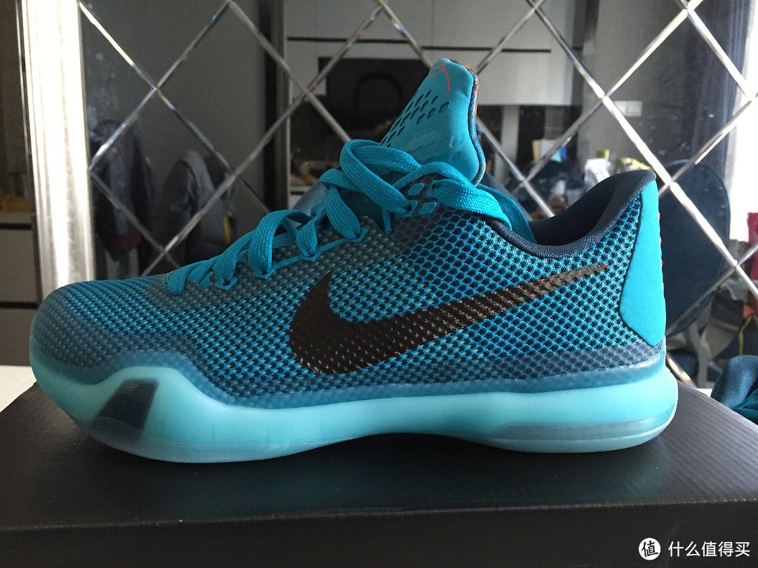 黑曼巴的最后一代？Kobe X 篮球鞋